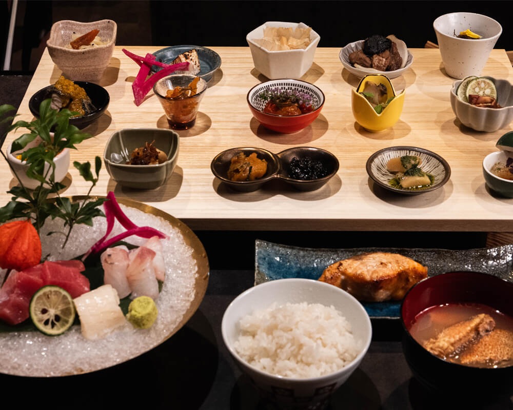 北海道海鮮定食 十六